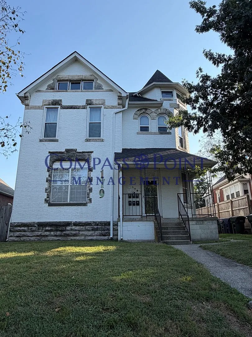 179 E. Loudon Ave — Photo 1