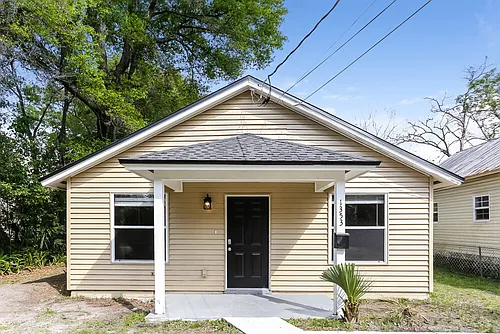 1353 Palmetto St Photo 1