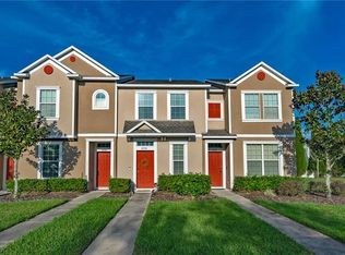 6936 Towering Spruce Dr, Riverview, FL 33578