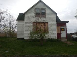 354 Caroline St, Pekin, IL 61554