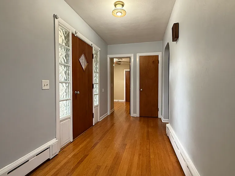223 High St — Photo 10