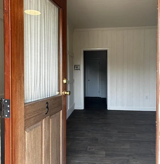 6920 Maryland Ave — Photo 17