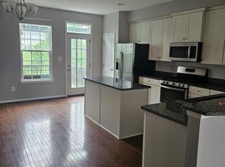 143 Streamview Dr, Fredericksburg, VA