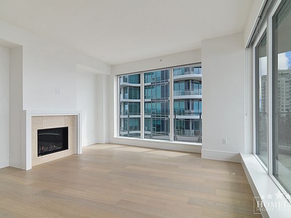 2nd image of 1500 Martin St #1306