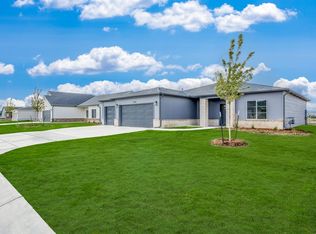 1025 Long Path, Goddard, KS 67052