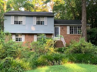 8610 Eaglewind Dr, Charlotte, NC 28212