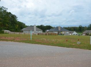 2901 Anderson Lakes Cir, Opelika, AL 36801