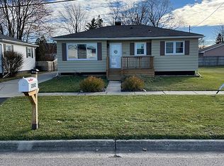 2042 Jolson Ave, Burton, MI 48529