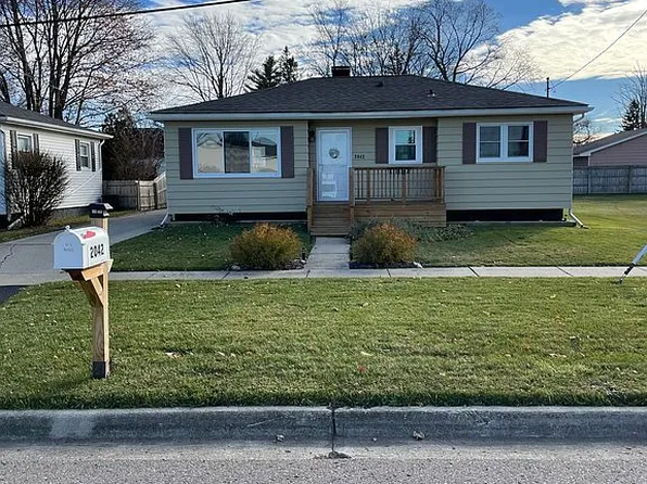 2042 Jolson Ave, Burton, MI 48529
