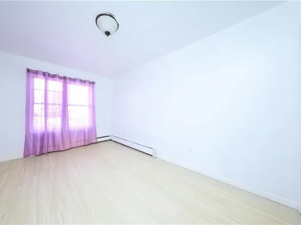 517 Milford Street image 18 of 32