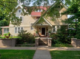 222 25th St W, Minneapolis, MN 55404