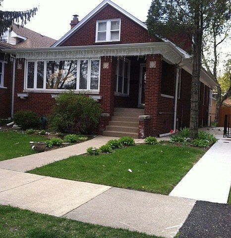 1st image of 1215 N Humphrey Ave