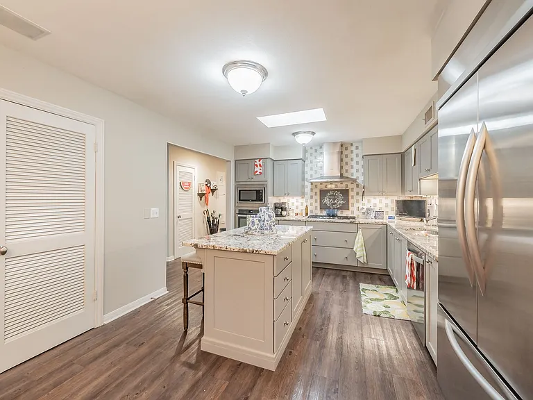 4601 Ranch View Rd — Photo 27