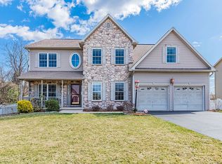 2335 Longwood Ln, Enola, PA 17025