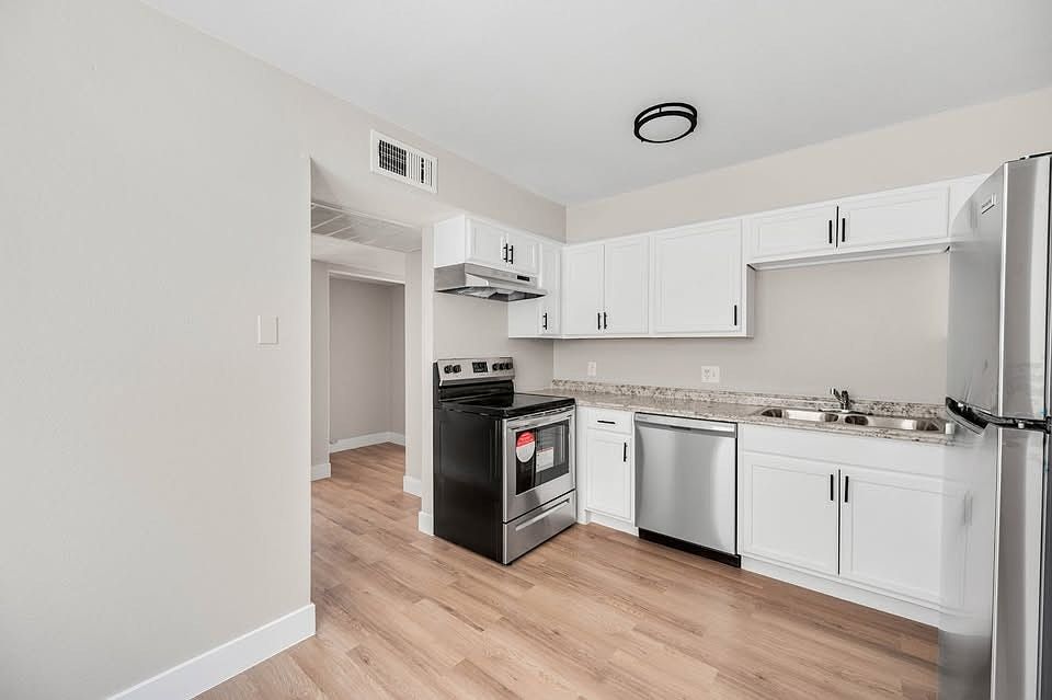 1st image of 2814 E Le Marche Ave APT 103