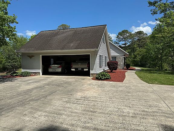 5th image of 561 Puett Cove Cir