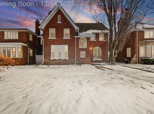 17214 Wildemere St, Detroit, MI 48221