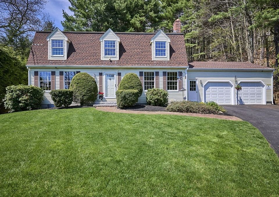 1st image of 70 Harrington Rd