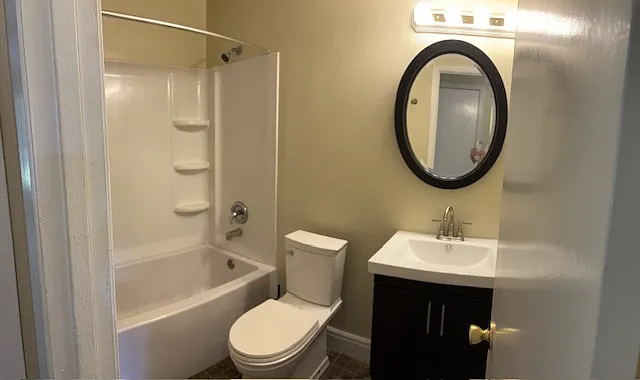 10419 Chemstrand Rd — Photo 10