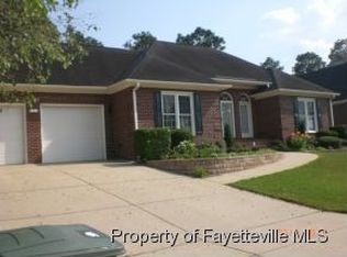 419 Lionshead Rd, Fayetteville, NC 28311
