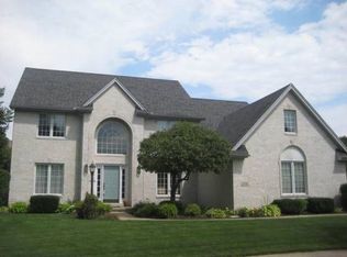 5110 Green Spruce Dr, Sylvania, OH