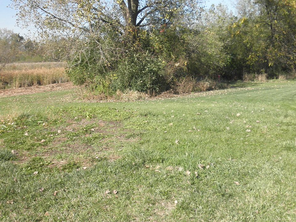 1st image of 945 Max Ct