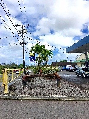 2nd image of 36th Ave