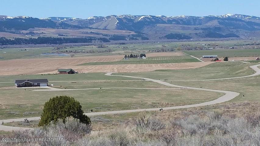 2nd image of 99 Cedar Commons Rd
