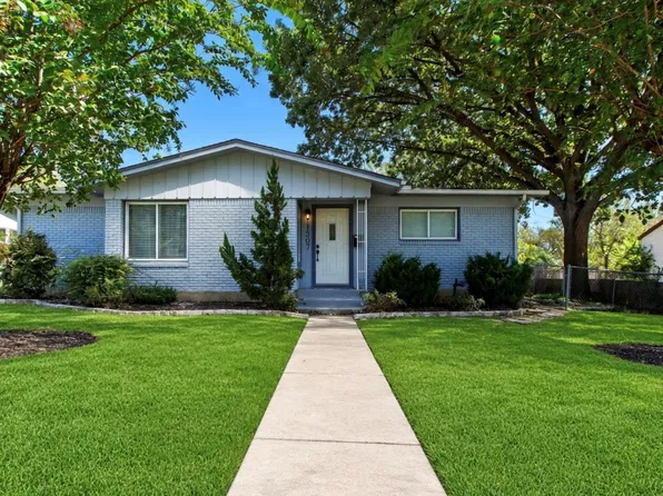 1307 Vine St, Georgetown, TX 78626