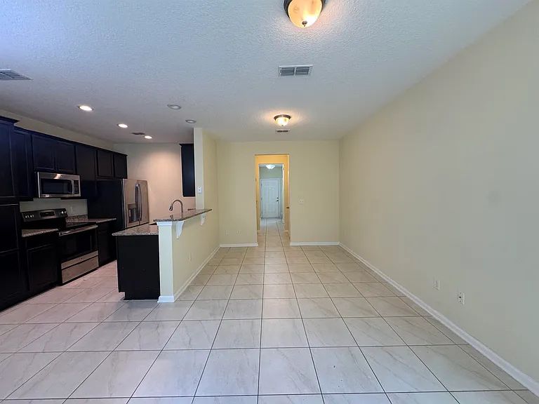 126 Moultrie Village Ln — Photo 6