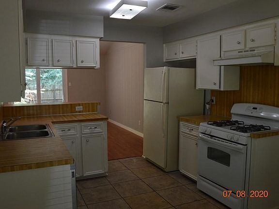 4th image of 4019 Hermitage Hollow Ln