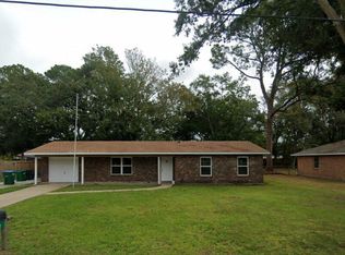 3602 Warwick St, Pascagoula, MS 39581