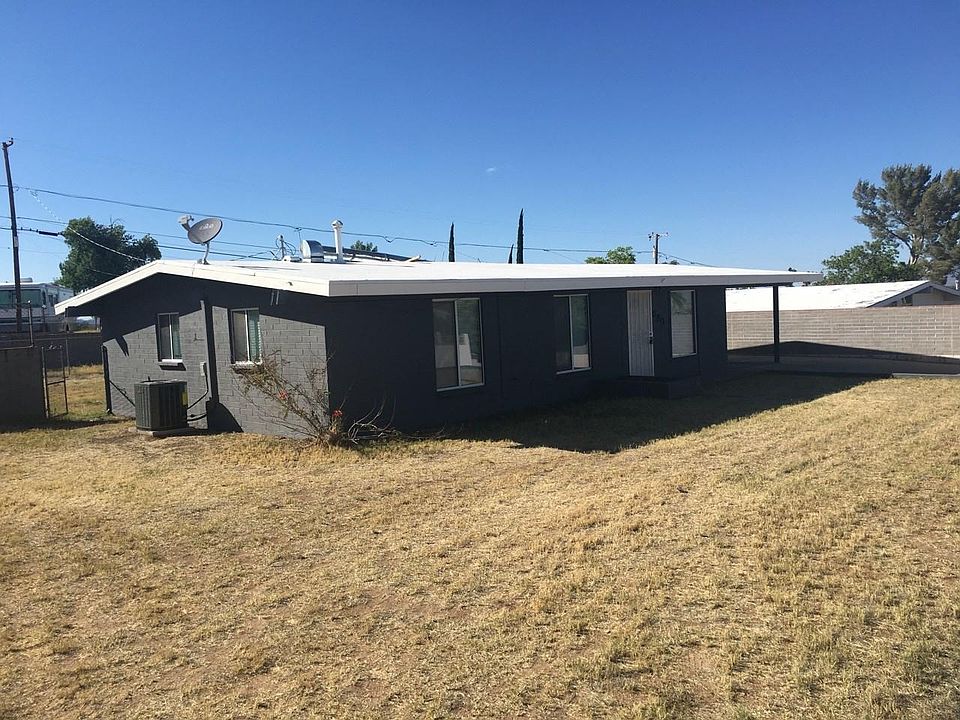 1st image of 630 W 5th Ave