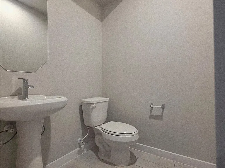 13022 Mid Stocket Dr — Photo 7