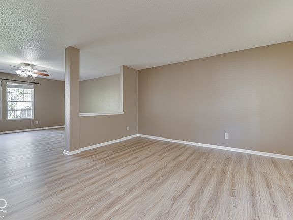 5th image of 10908 Firefly Cir