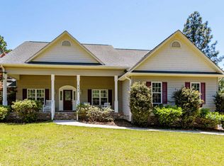 111 Simmons Dr, West End, NC 27376