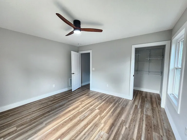 108 Tracy Ave — Photo 32
