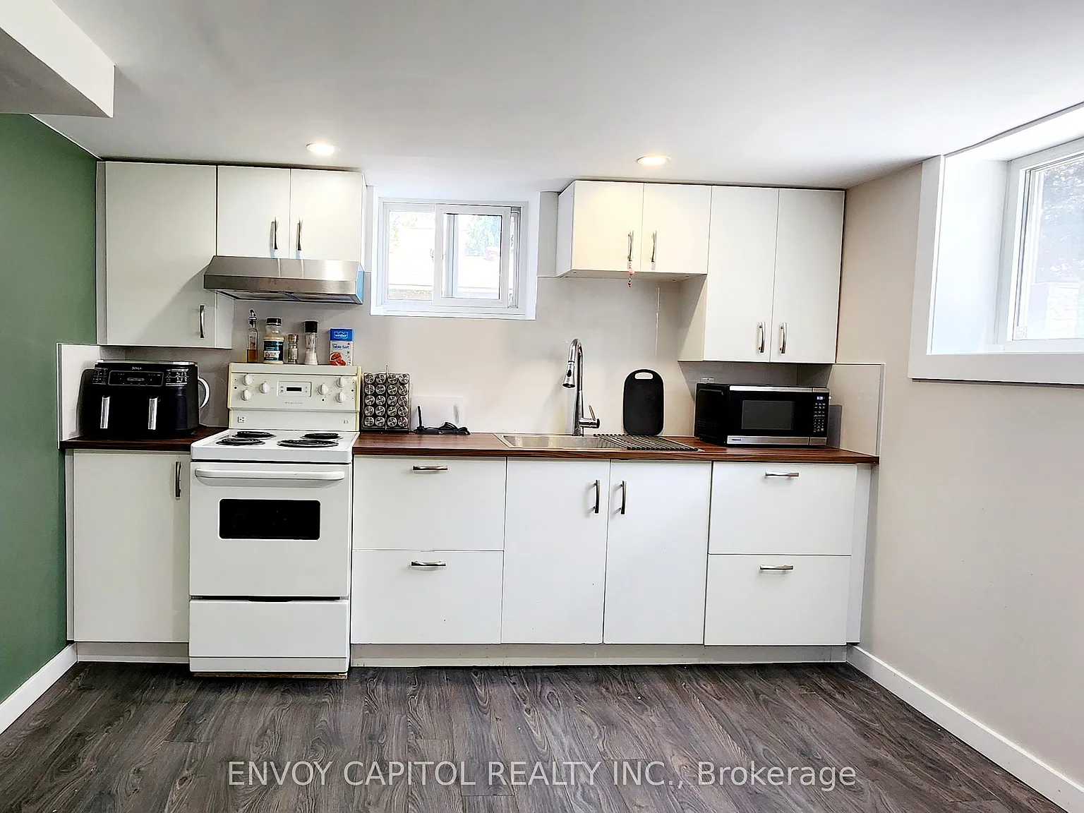 2 bed, $2,100 — Photo 3