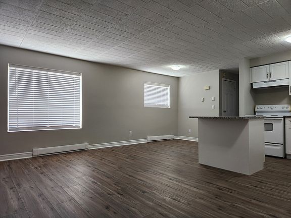 3rd image of 59 Taylor Ave #9