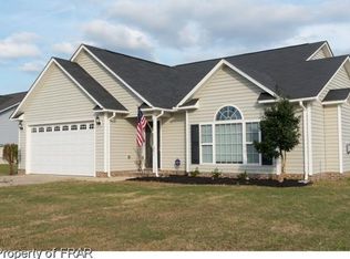 271 Gable Dr, Raeford, NC 28376