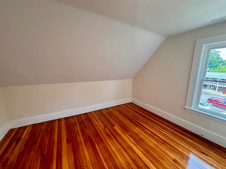 29 Sylvan St #2 — Photo 12