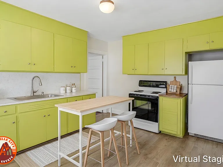 303 Dennis St — Photo 25