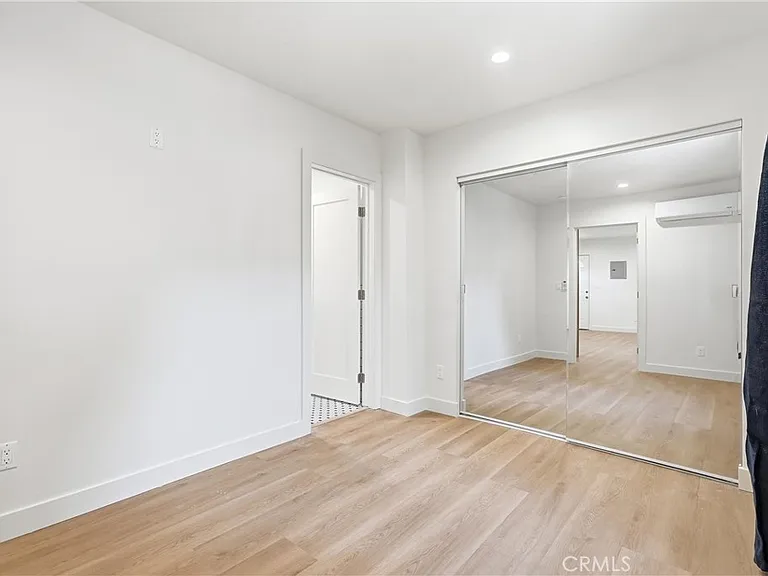 1219 N Hoover St #C — Photo 6