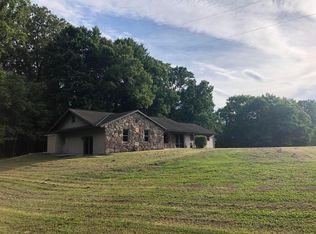 2150 Plezza Dr, Zanesville, OH 43701