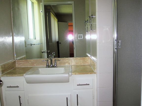5th image of 275 S Oakland Ave APT 301