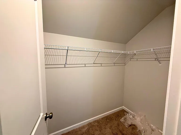 144 Gervais Cir — Photo 28