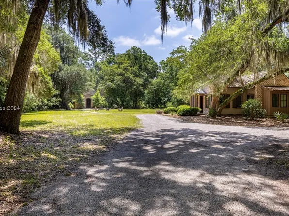 30 Bee Tree Dr, Okatie, SC 29909