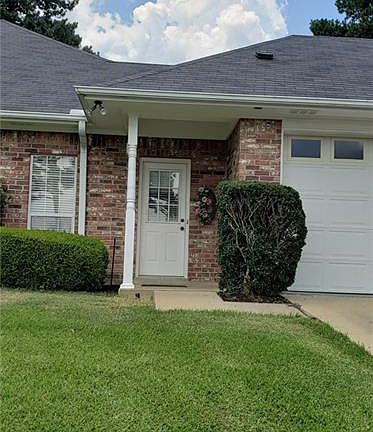 5th image of 4811 Northwood Hills Dr