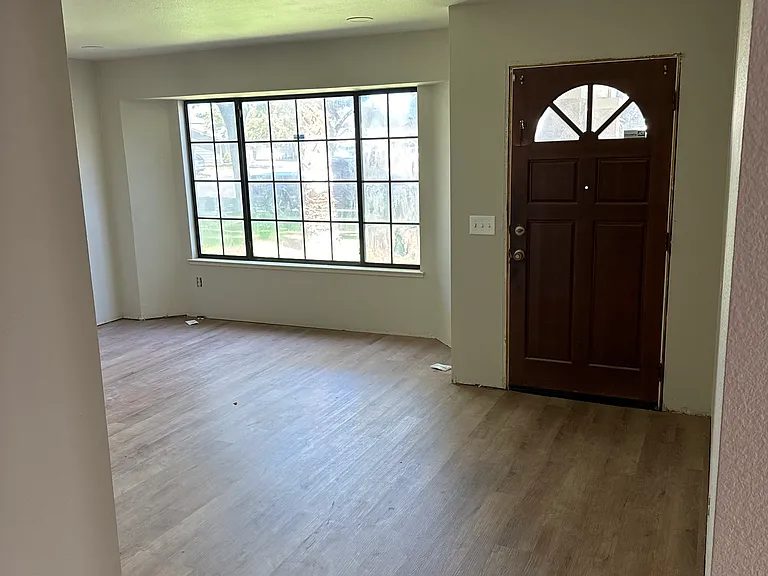2804 Lahontan Dr — Photo 10