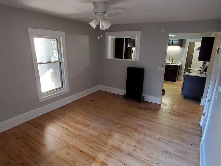 650 Cherry St SE #4 — Photo 14